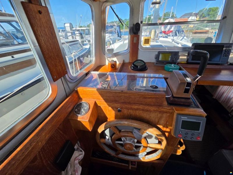 Fisher 25
