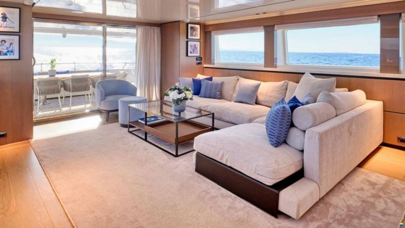 Admiral Yachts 25M