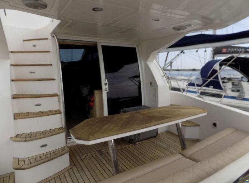 Gulf Craft Majesty 44