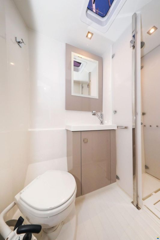 Fountaine Pajot Astrea 42