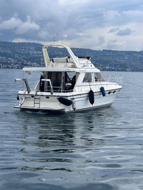 Princess 330