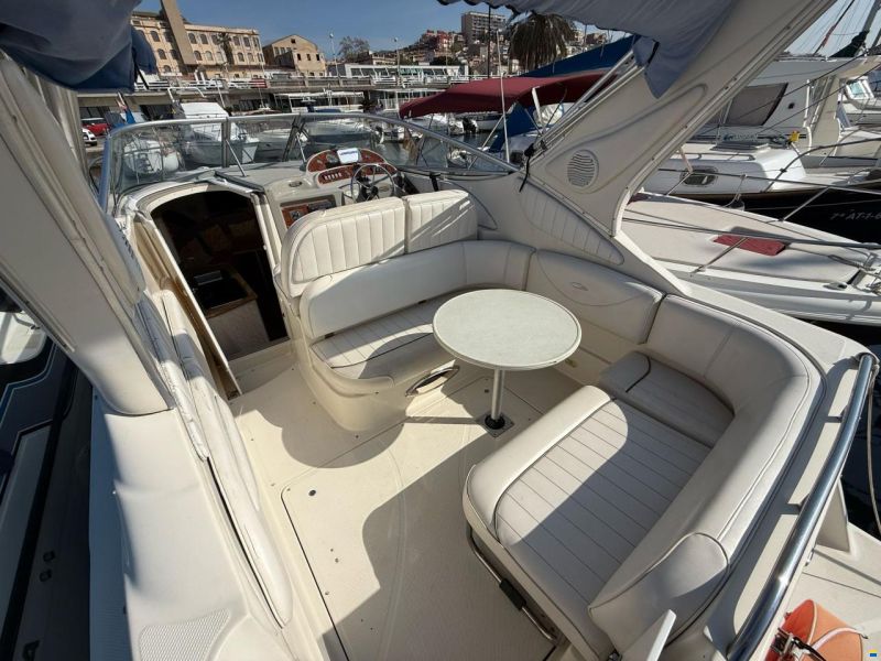 Maxum 2700 SCR