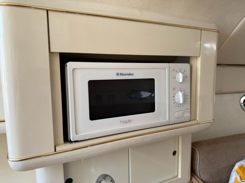 Maxum 2700 SCR