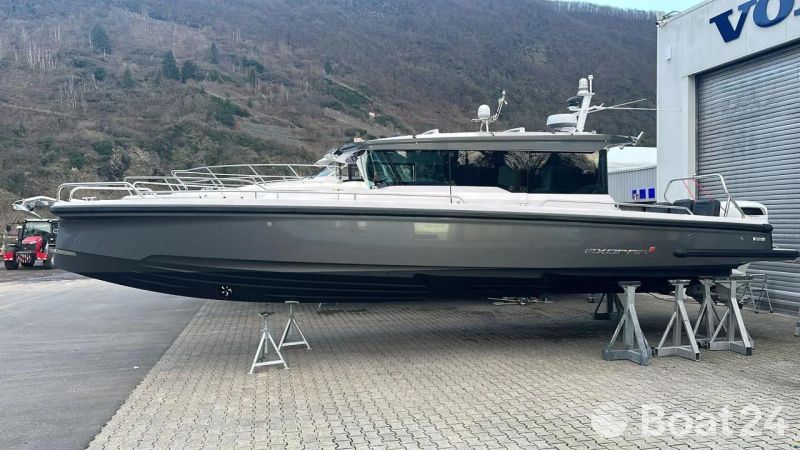 Axopar 37 CC mit