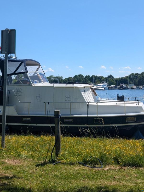 P. Valk Riant Kruiser