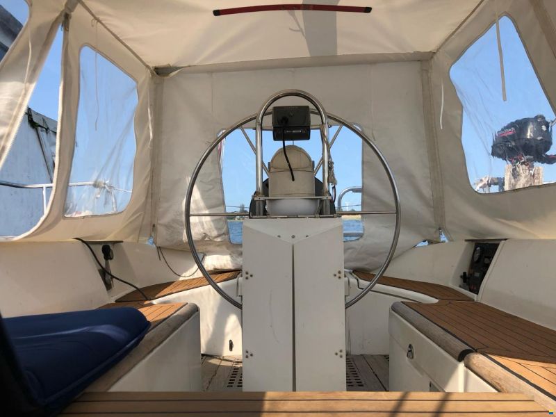 Beneteau Oceanis 321