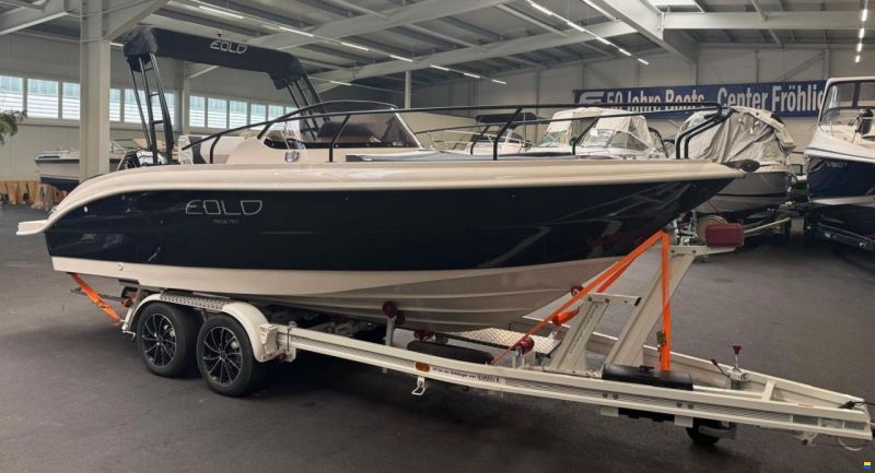 Eolo 6.4 EL Cabin