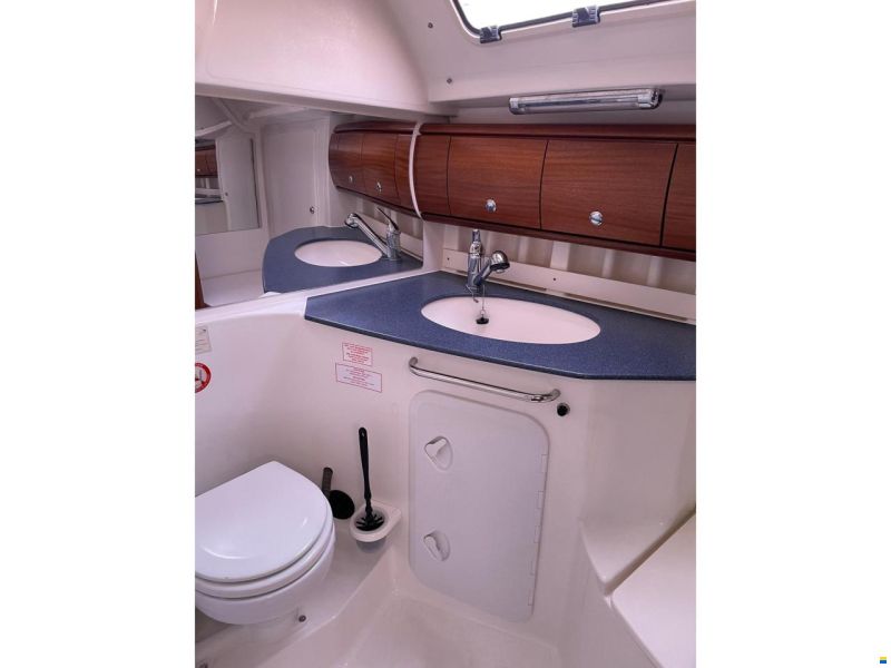 Bavaria 38