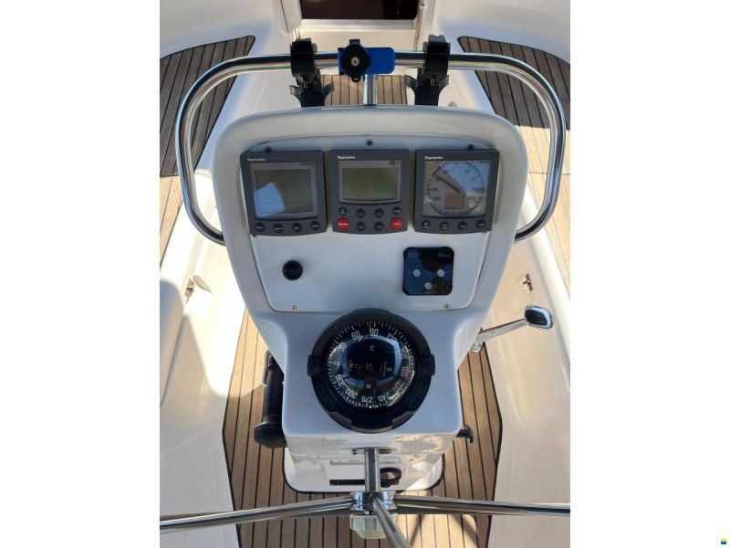 Bavaria 38