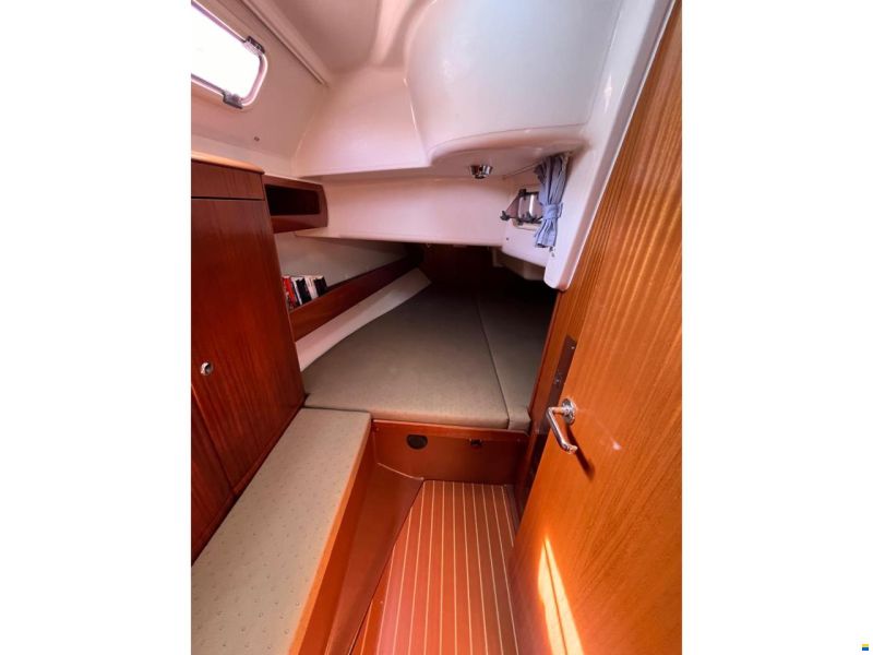 Bavaria 38