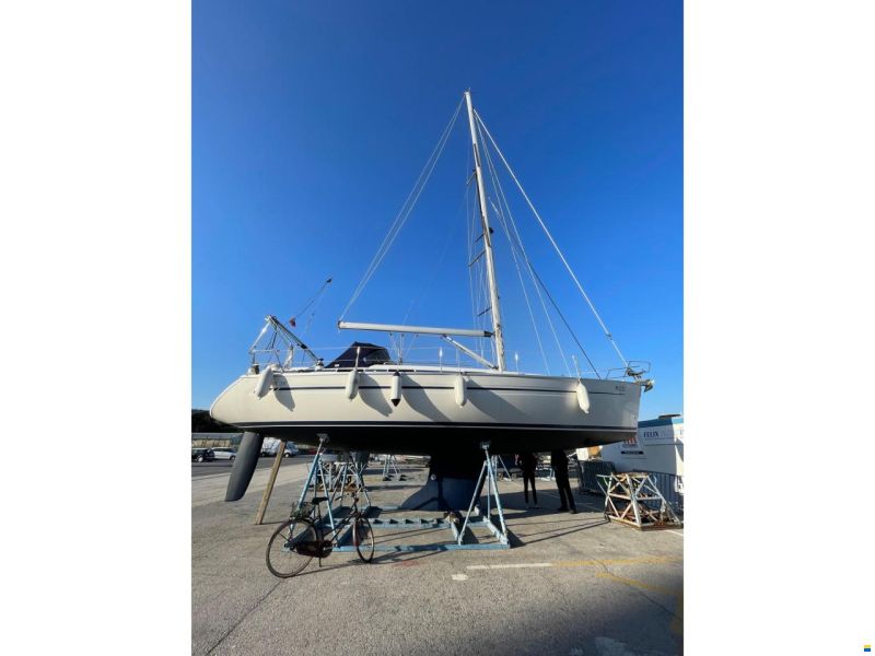 Bavaria 38