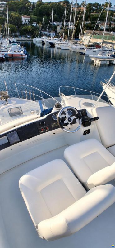 Beneteau Antares 9.80 Fly