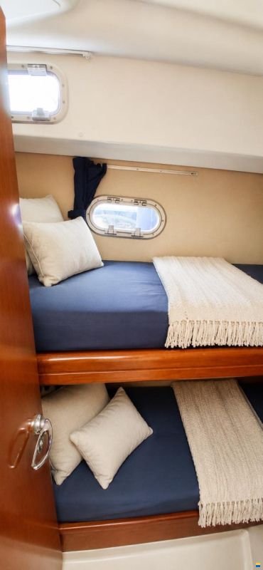 Beneteau Antares 9.80 Fly