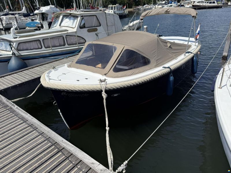 Corsiva Tender 690