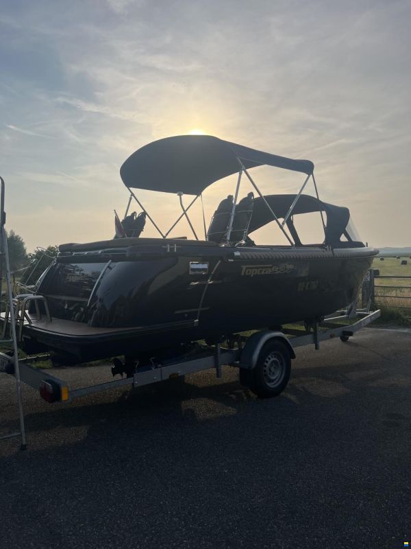 Topcraft 605 Tender