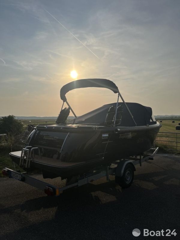 Topcraft 605 Tender