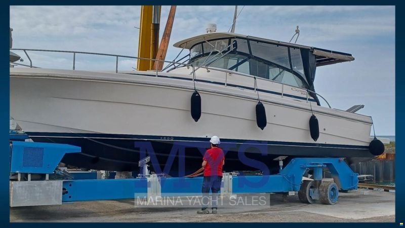 Cayman 38 WA