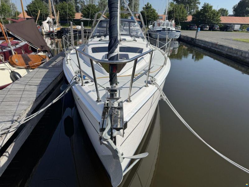 Hunter Marine 356