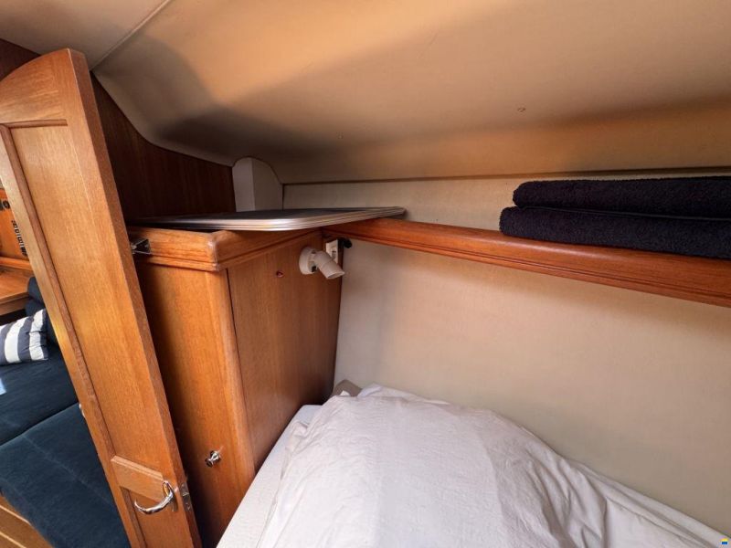 Hunter Marine 356
