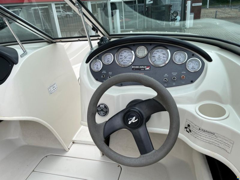 SeaRay 175 Sport Bowrider med 135 hk Mer
