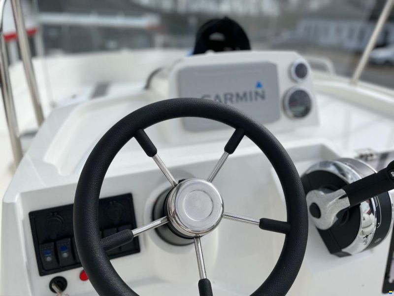 Smartliner CC Center Console 22 med Merc