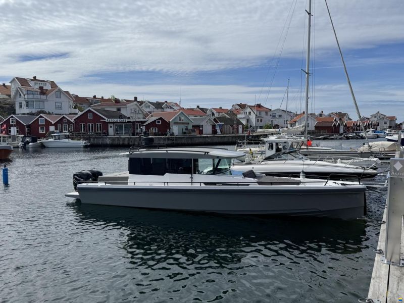 Axopar 37 Aft Cabin
