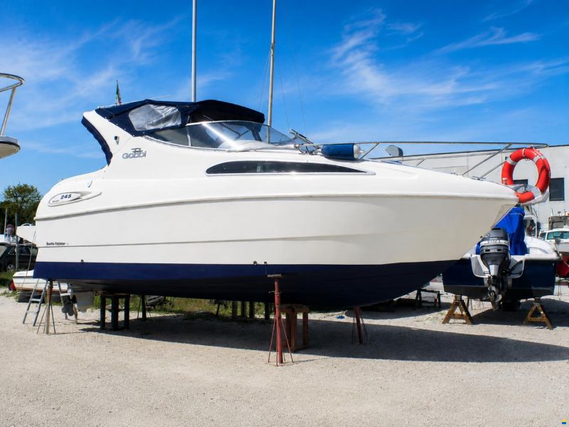 Gobbi 245 Cabin