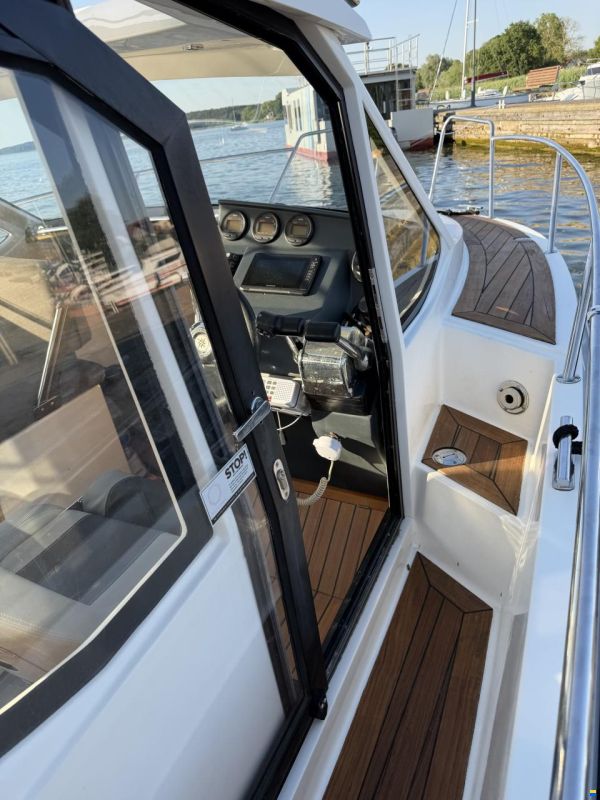 Admiral Boats Oceanmaster 760 HTC