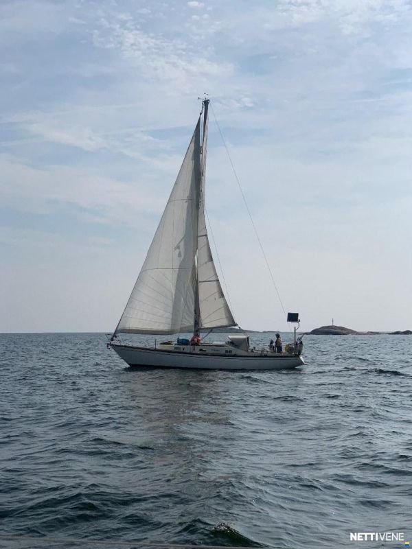 Nautors Swan 37