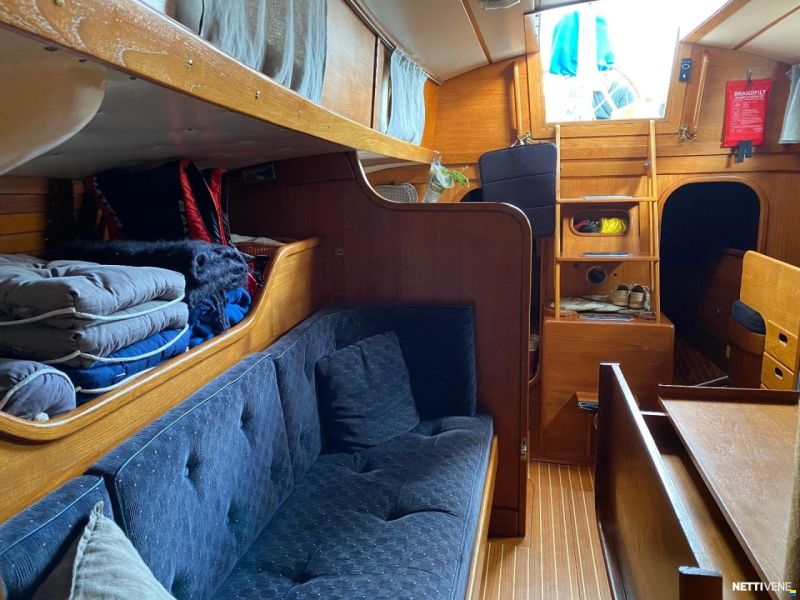 Nautors Swan 37
