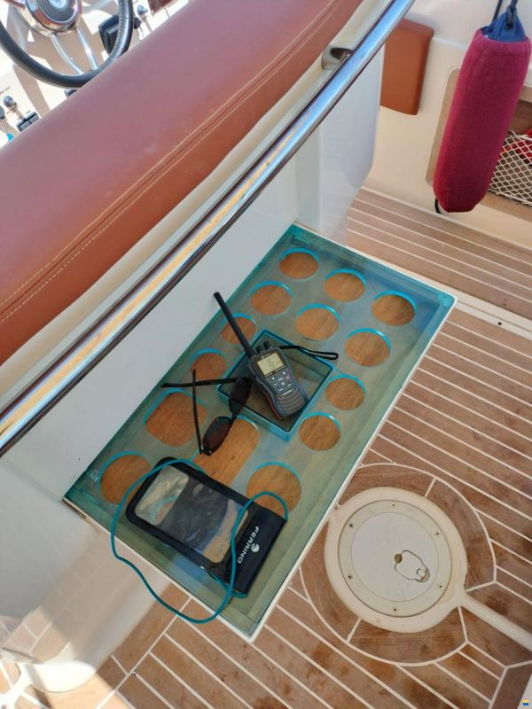 Supermarine Iguana 36