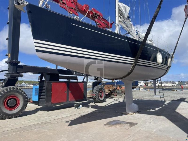 X-Yachts X-43