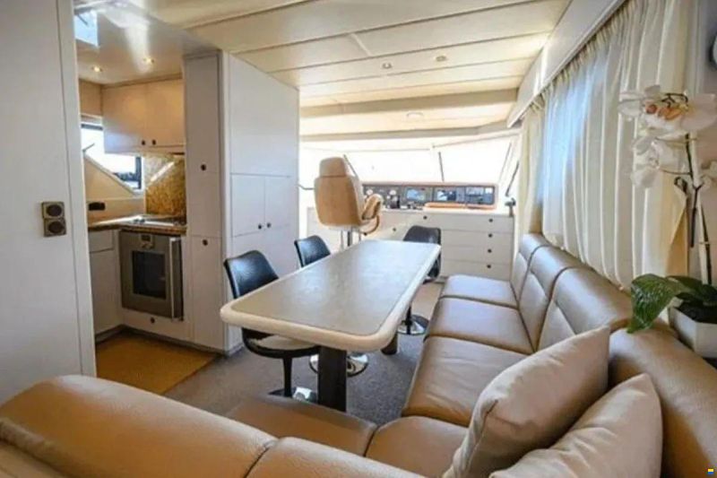 Moonen 68 Flybridge