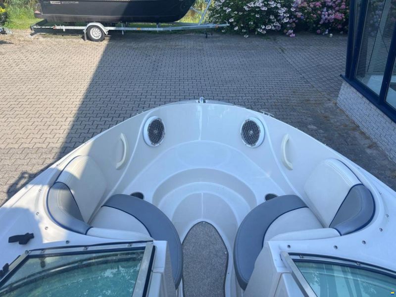 Sea Ray 185