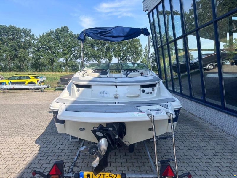 Sea Ray 185