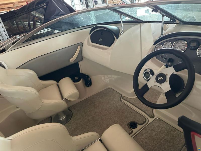 Sea Ray 185