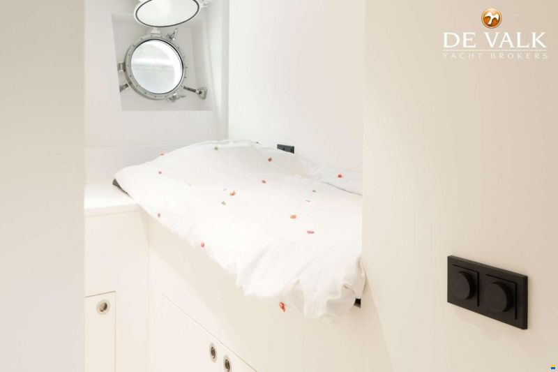 Live aboard MY With berth in Amsterdam