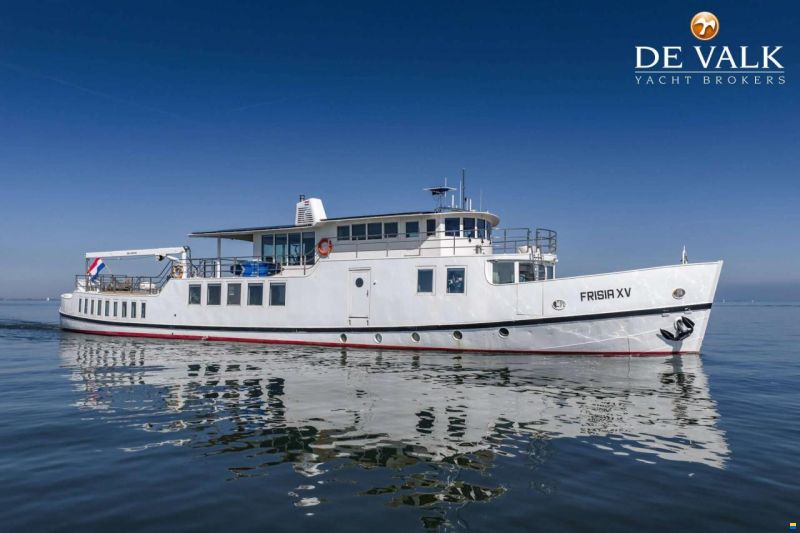 Live aboard MY With berth in Amsterdam