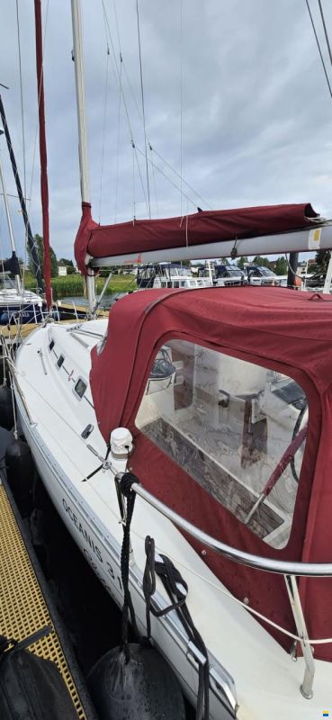Beneteau Oceanis 311 Clipper