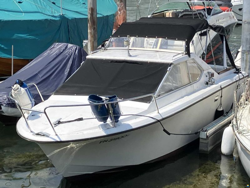 Coronet 24 F Midi