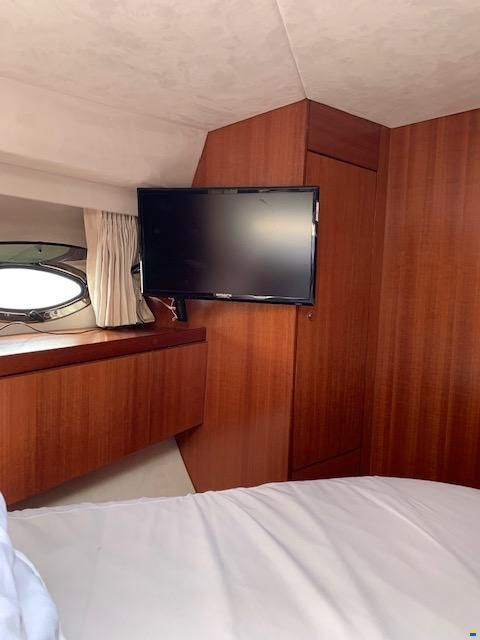 Galeon 330 FLY