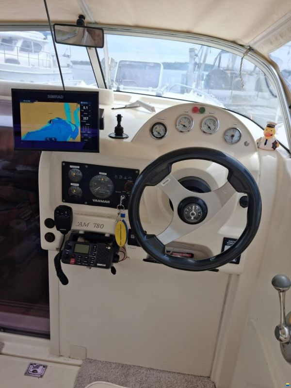 Aqua Royal 780C
