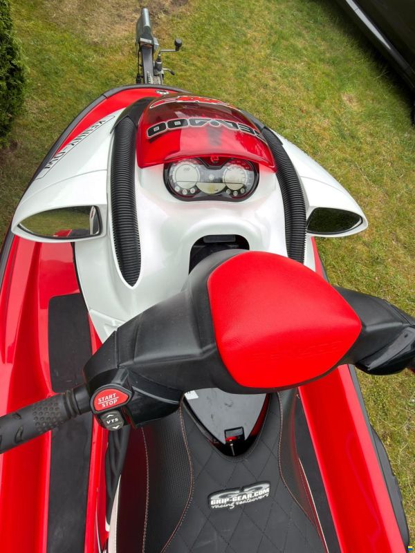 Sea-Doo RXP 215