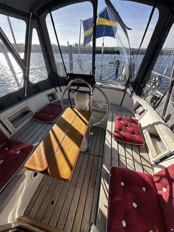 Najad 343