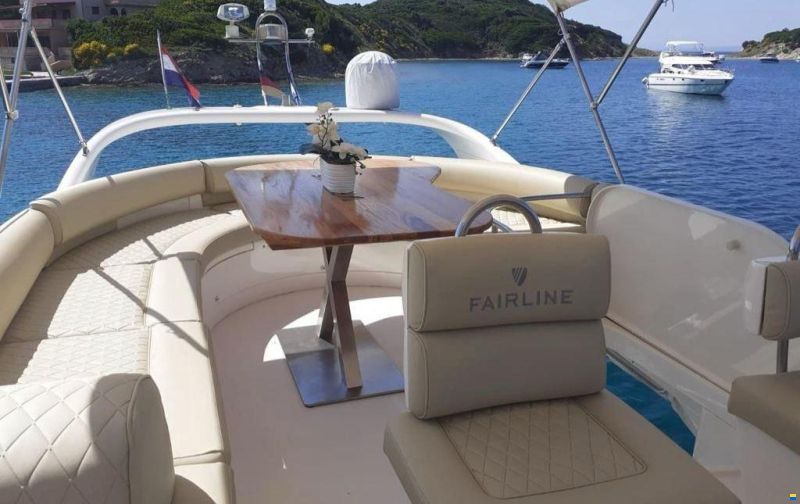 Fairline Phantom 38 Fly