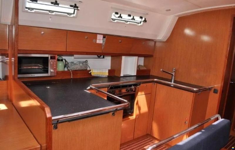 Bavaria CRUISER 50