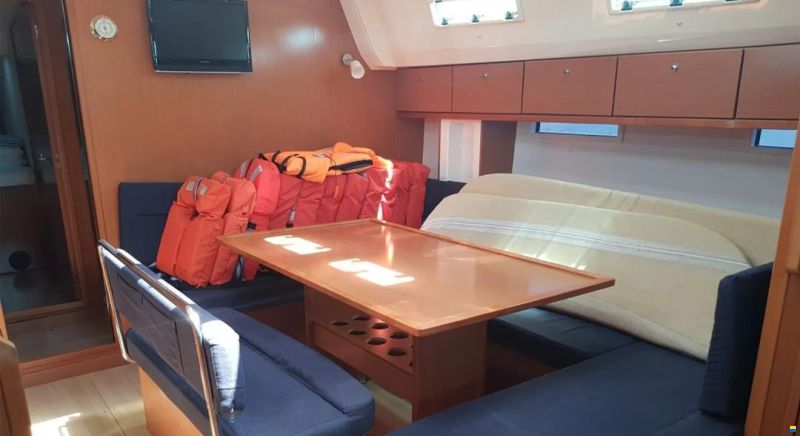 Bavaria CRUISER 50
