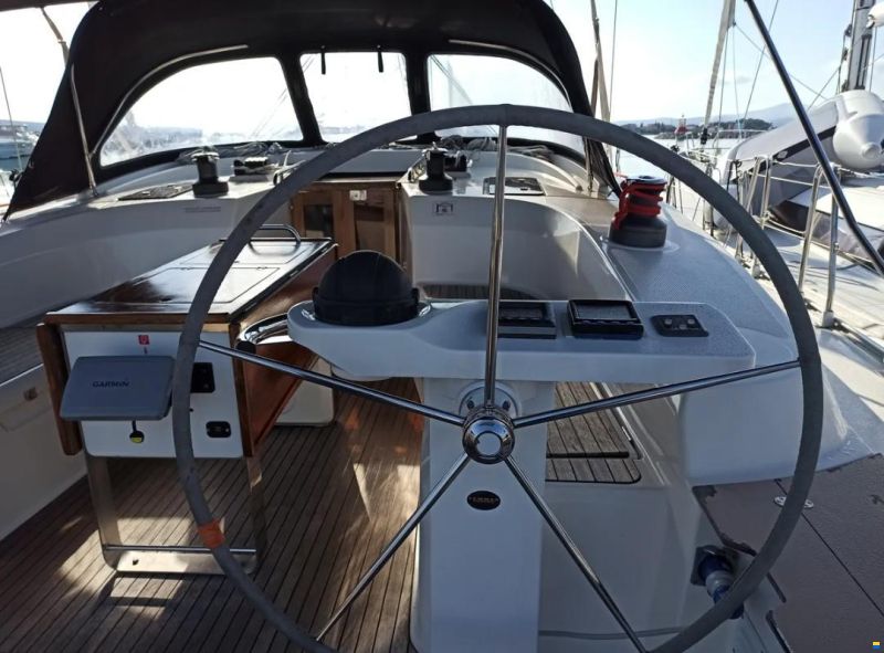 Bavaria CRUISER 50