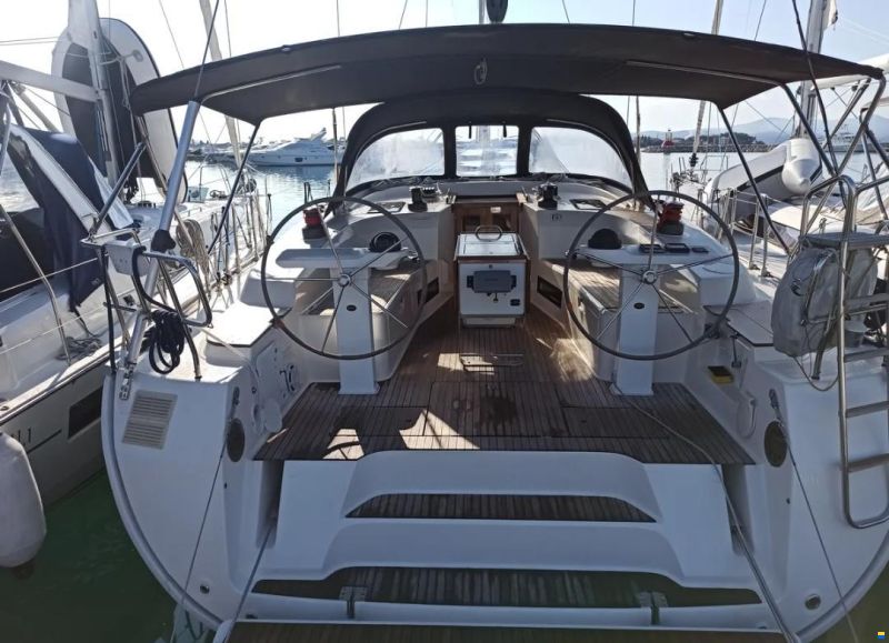 Bavaria CRUISER 50
