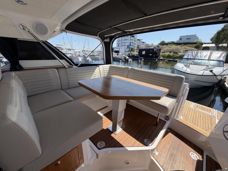 Aquador 28 HT